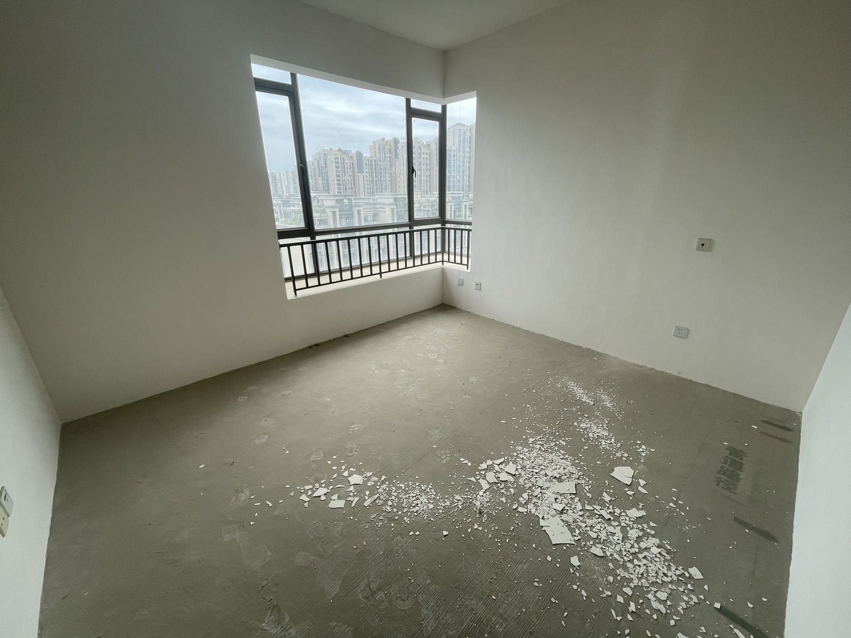 绵阳一号桥朝南阔居三房双卫赠送大采光视野舒适落地窗 绵阳二手房