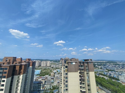 卓信金楠天街，3室2厅1卫，90.84㎡，租金1500元/月