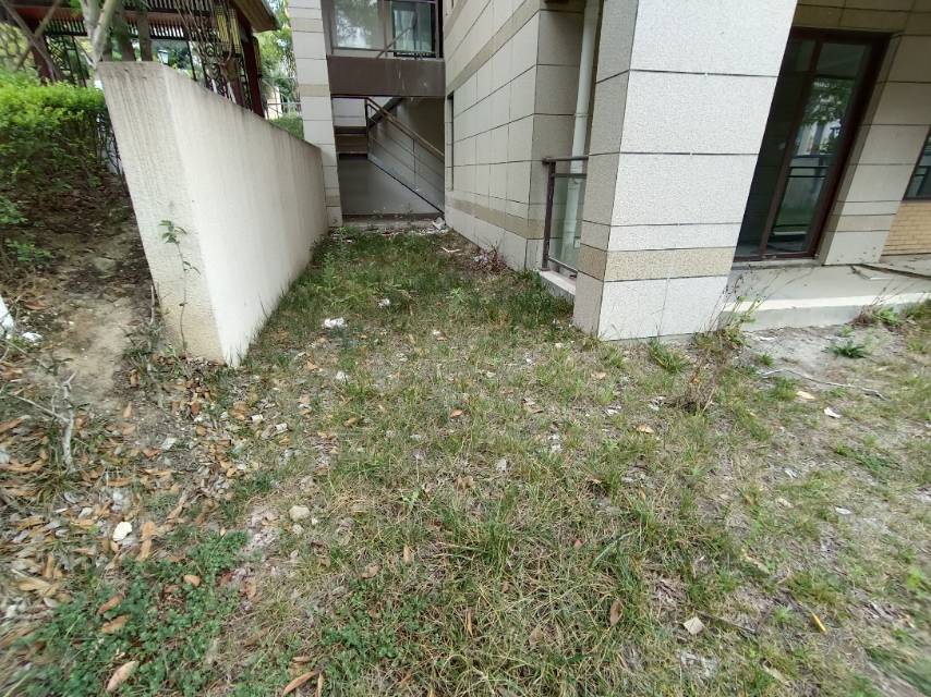 绵阳远大美域，4室3厅3卫，180㎡，售价310万 绵阳二手房