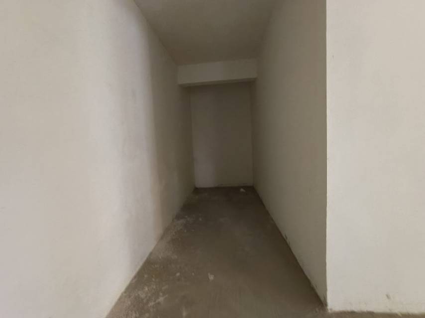 绵阳远大美域，4室3厅3卫，180㎡，售价310万 绵阳二手房