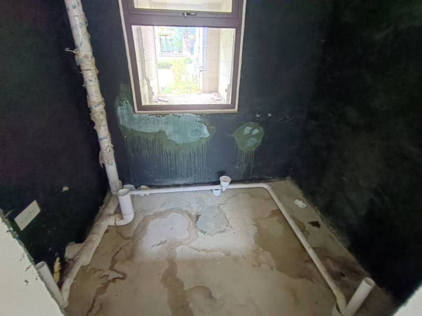 绵阳远大美域，4室3厅3卫，180㎡，售价310万 绵阳二手房