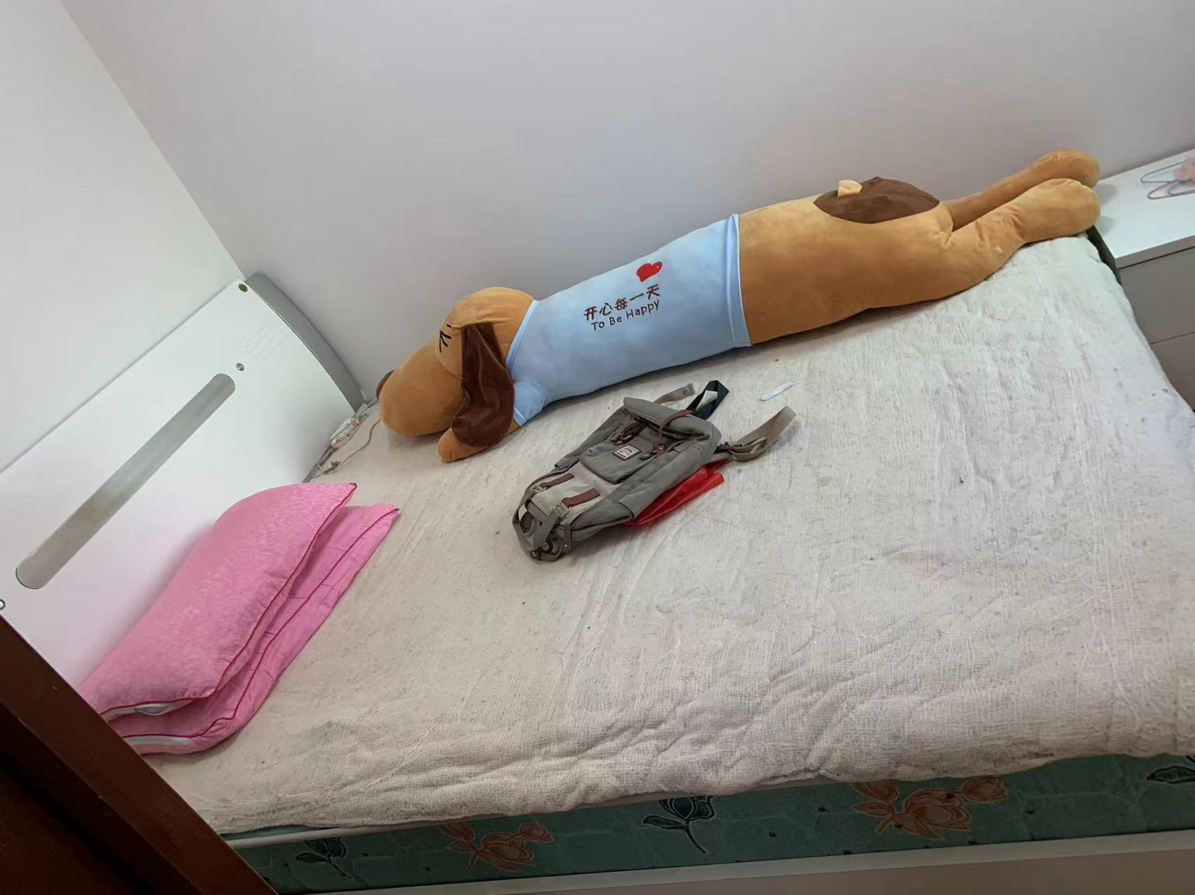 绵阳广厦景园B区，3室2厅2卫，131㎡，普装，租金1166元/月 绵阳租房