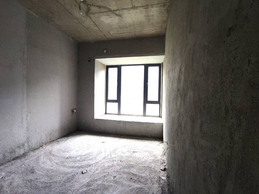 绵阳经开区恒大·翡翠湾4房128万 绵阳二手房