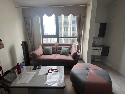 塘汛片区 万达SOHO一房1500元/月