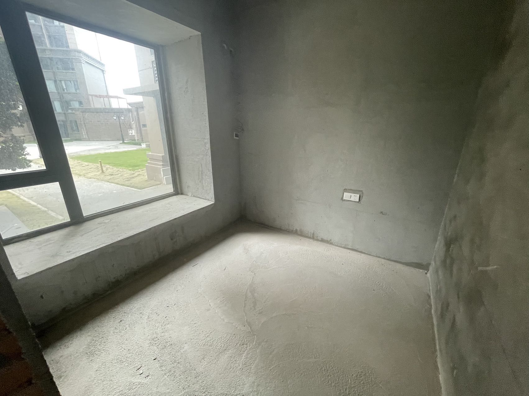 绵阳恒大·翡翠湾，3室2厅2卫，107㎡，售价81万 绵阳二手房