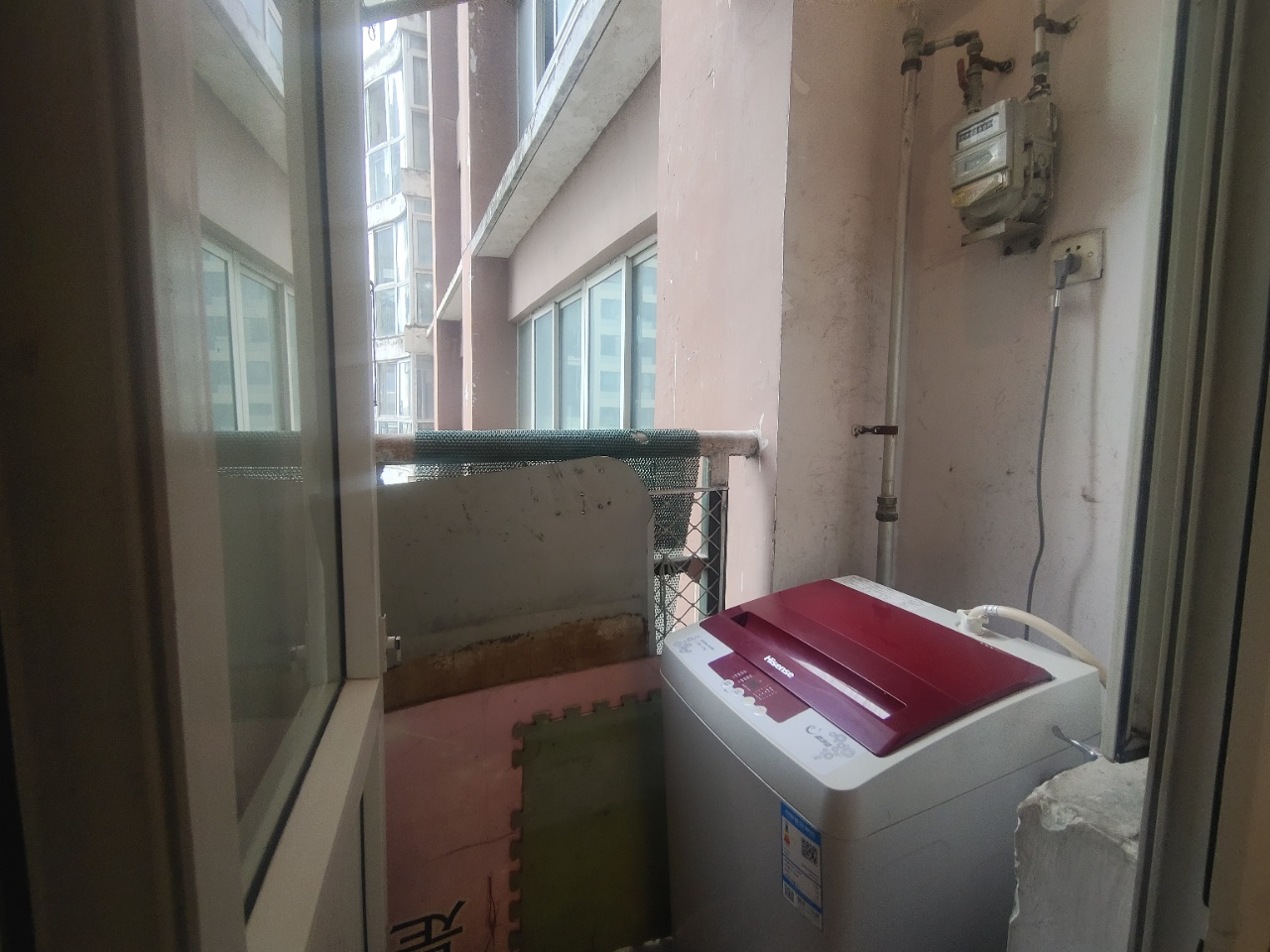 绵阳富临金色时代，2室2厅1卫，70㎡，租金1700元/月 绵阳租房