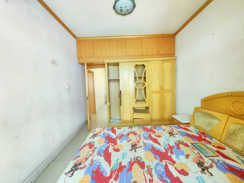 绵阳广电宿舍楼，实小7中双学区房。 绵阳二手房