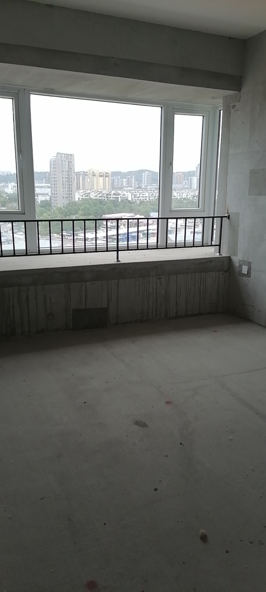 绵阳三汇·人和山水，3室2厅2卫，100.39㎡，毛坯，售价83万 绵阳二手房