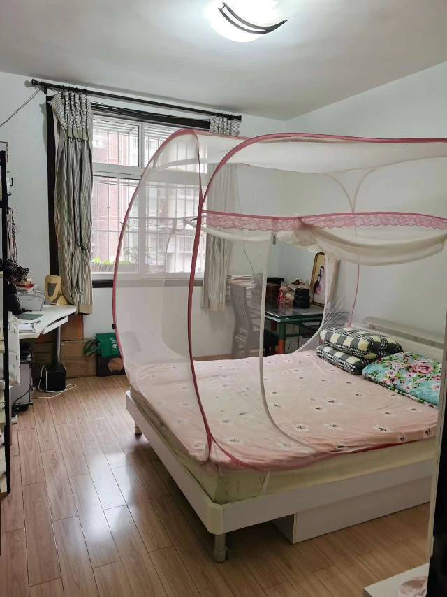 绵阳华丰名苑，2室2厅1卫，95.00㎡，普装，售价39.00万 绵阳二手房