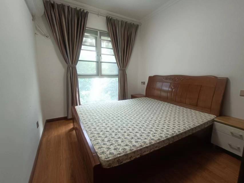 绵阳南山一号一期，3室2厅2卫，118.00㎡，精装，租金2200.00元/月 绵阳租房