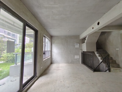 优品道&邦泰•公园府，4室2厅2卫，280㎡，租金2000元/月