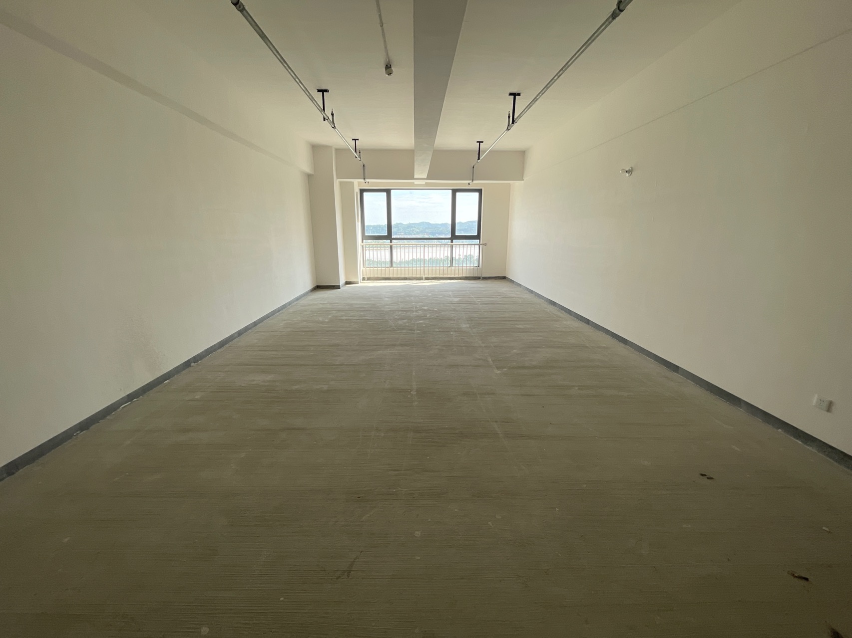 绵阳经开区 万达SOHO0房2000元/月 绵阳租房