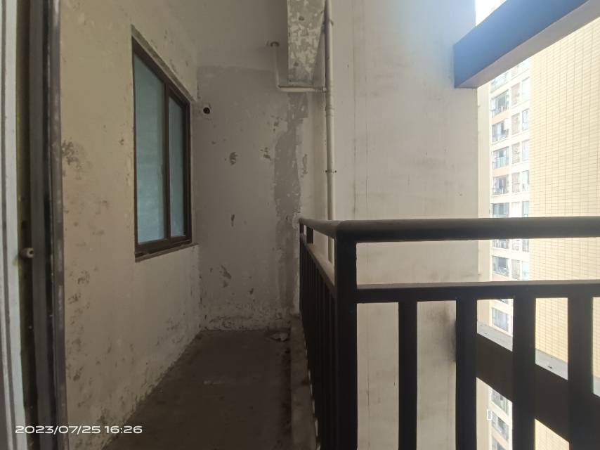 绵阳博雅海润广场，3室2厅1卫，83.5㎡，毛坯，售价58万 绵阳二手房