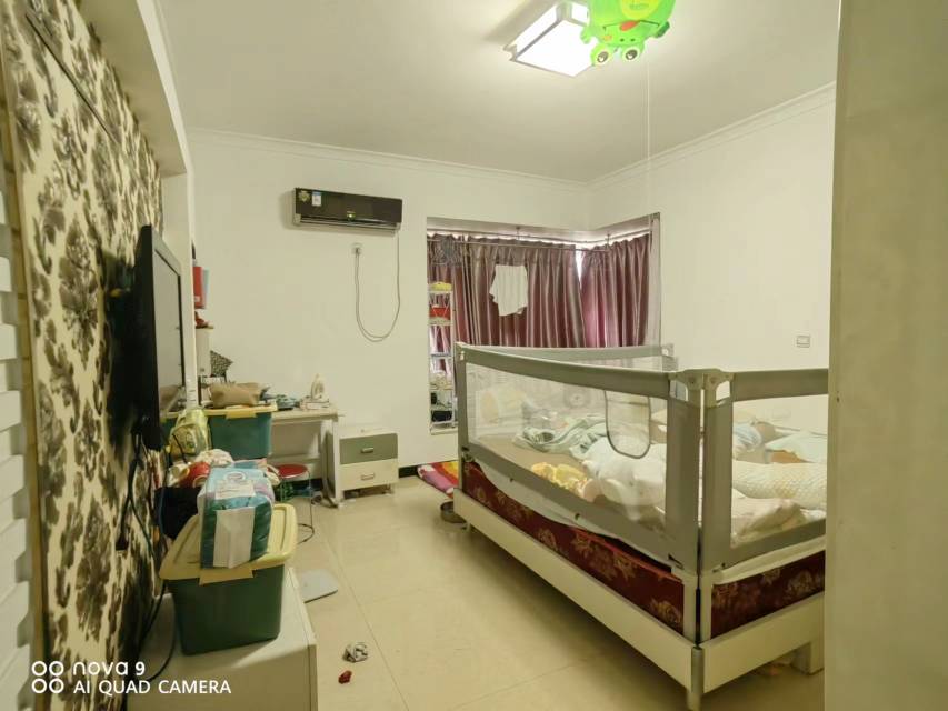 绵阳丽景云天，3室2厅2卫，136㎡，售价72万 绵阳二手房