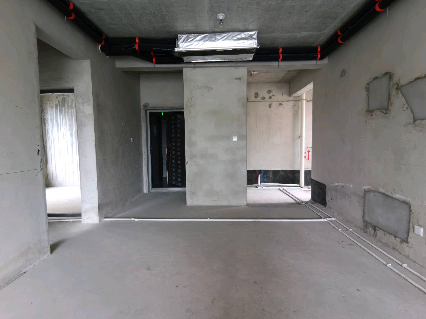 绵阳安州区 恒跃紫宸 两连跃 做8室 3厅4卫或者两个大房子带露台 绵阳二手房