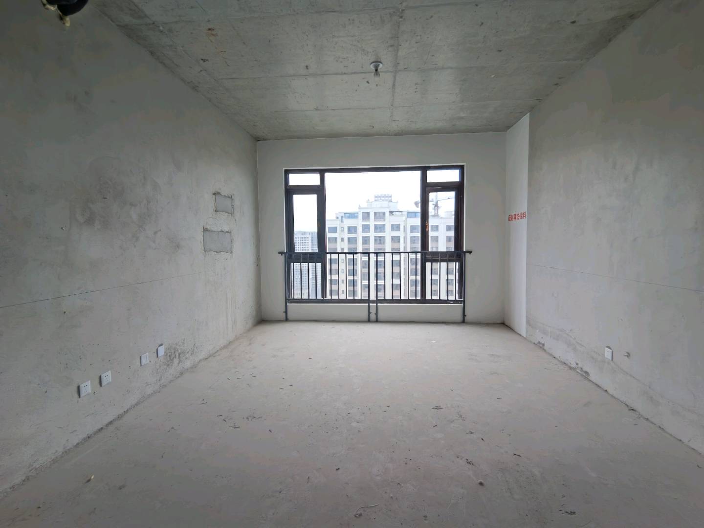 绵阳安州区 恒跃紫宸 两连跃 做8室 3厅4卫或者两个大房子带露台 绵阳二手房