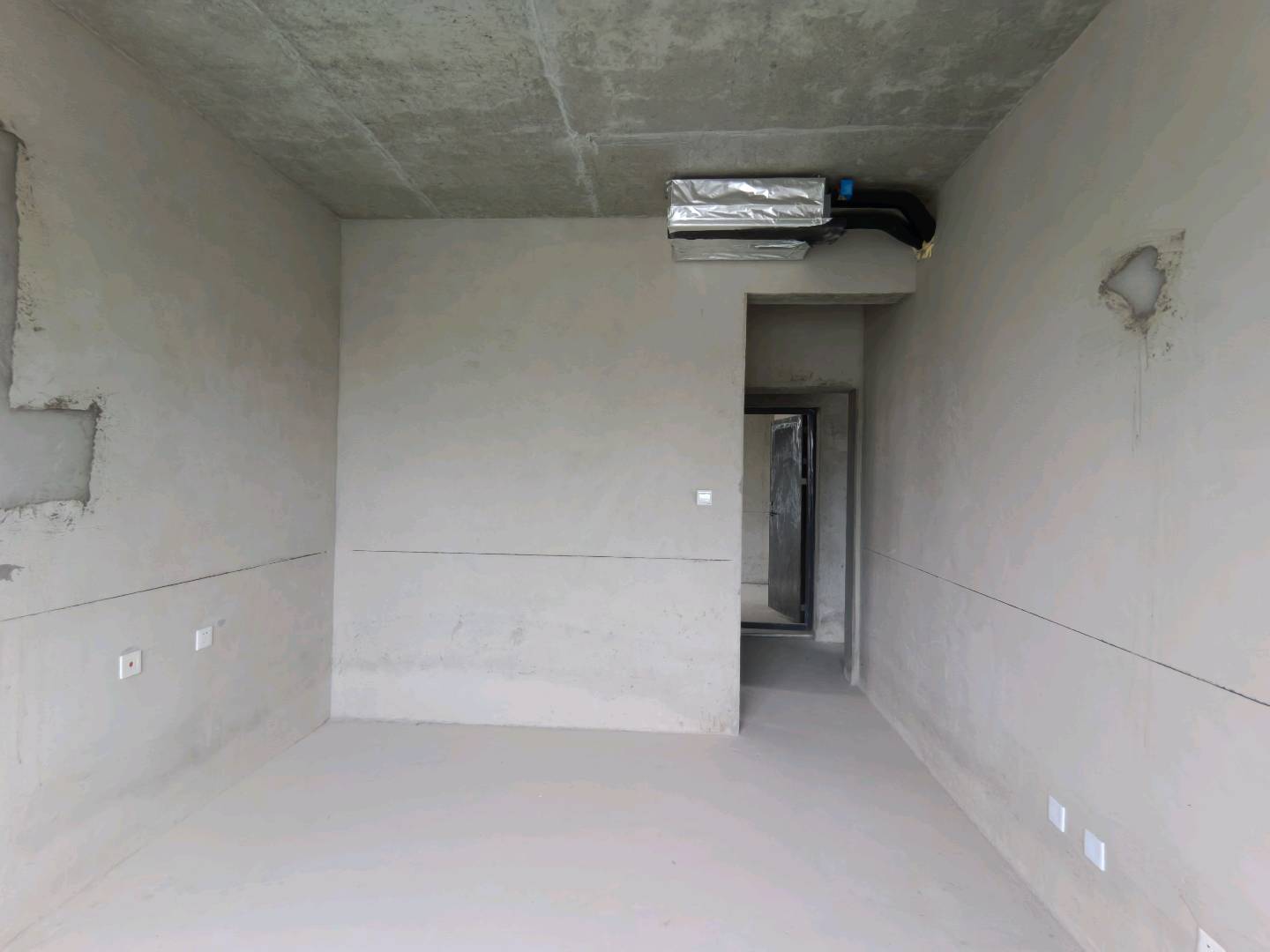 绵阳安州区 恒跃紫宸 两连跃 做8室 3厅4卫或者两个大房子带露台 绵阳二手房