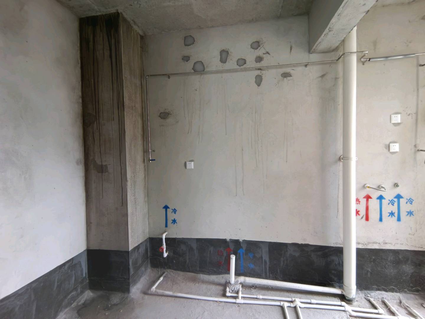绵阳安州区 恒跃紫宸 两连跃 做8室 3厅4卫或者两个大房子带露台 绵阳二手房