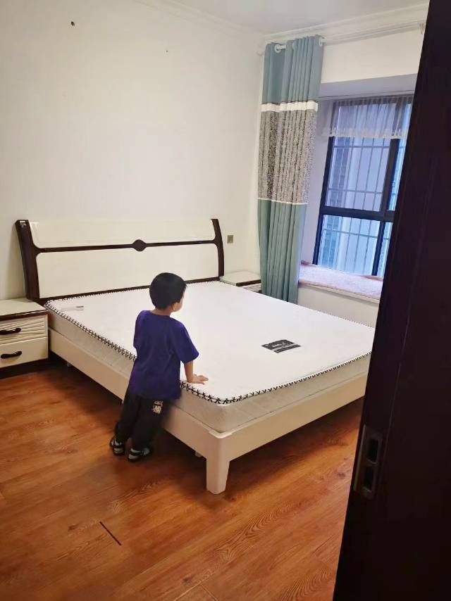 绵阳安州长虹世纪城，2室2厅1卫，85.63㎡，精装，租金16000元/年 绵阳租房