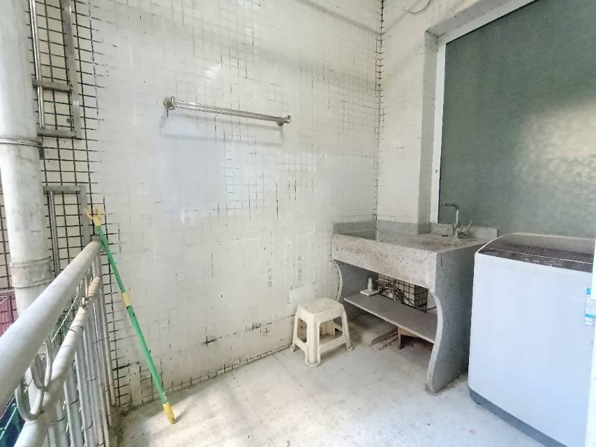 绵阳双碑片区 恒业塞纳阳光三房1500元/月 绵阳租房