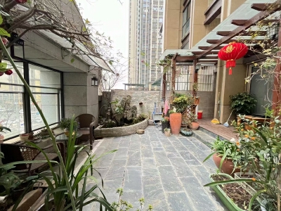 长兴星城.精装三房.带50平花园平台.117万.可谈