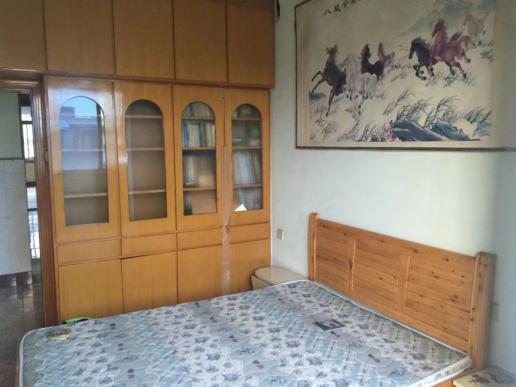 绵阳四零四医院家属院（404家属楼，3室2厅2卫，145㎡，租金1000元/月 绵阳租房