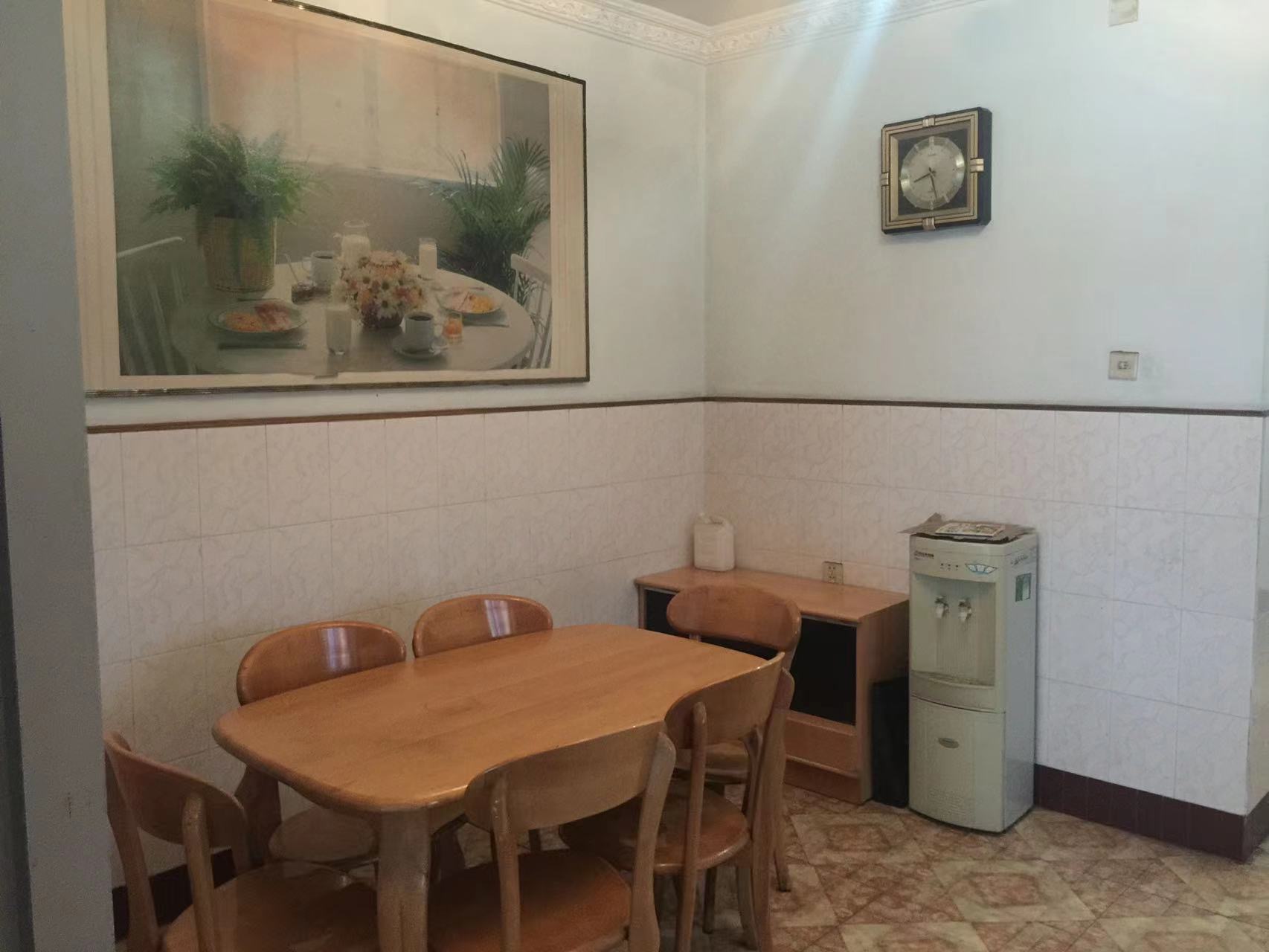 绵阳四零四医院家属院（404家属楼，3室2厅2卫，145㎡，租金1000元/月 绵阳租房