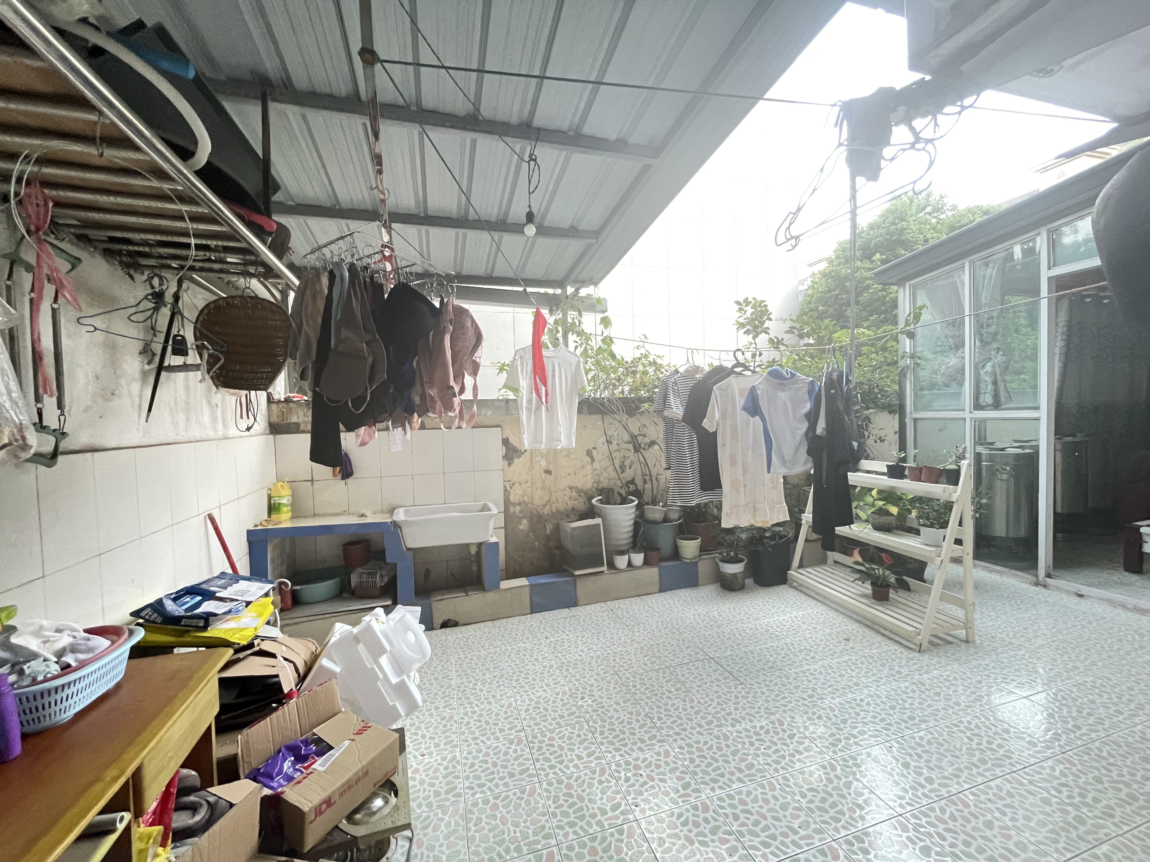 绵阳富乐实验双学区带露台，业主着急出售、二楼出行便利 绵阳二手房