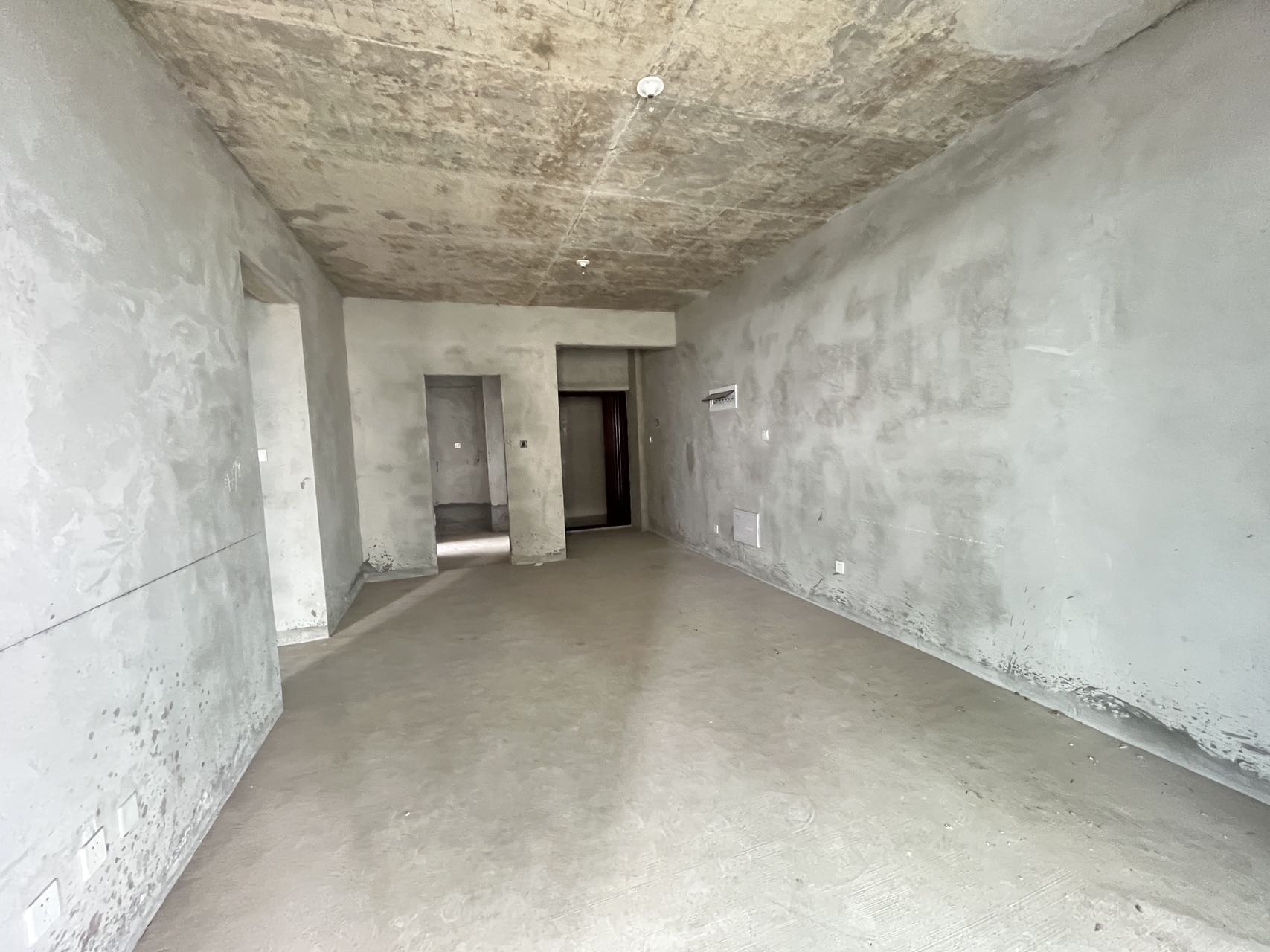 绵阳东辰澜悦，3室2厅2卫，108.9㎡，毛坯，售价66万 绵阳二手房