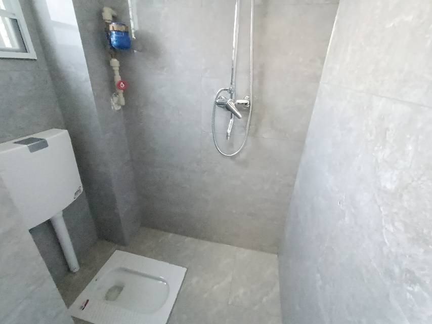 绵阳涪华路7号附8号，1室1厅1卫，50㎡，租金1100元/月 绵阳租房
