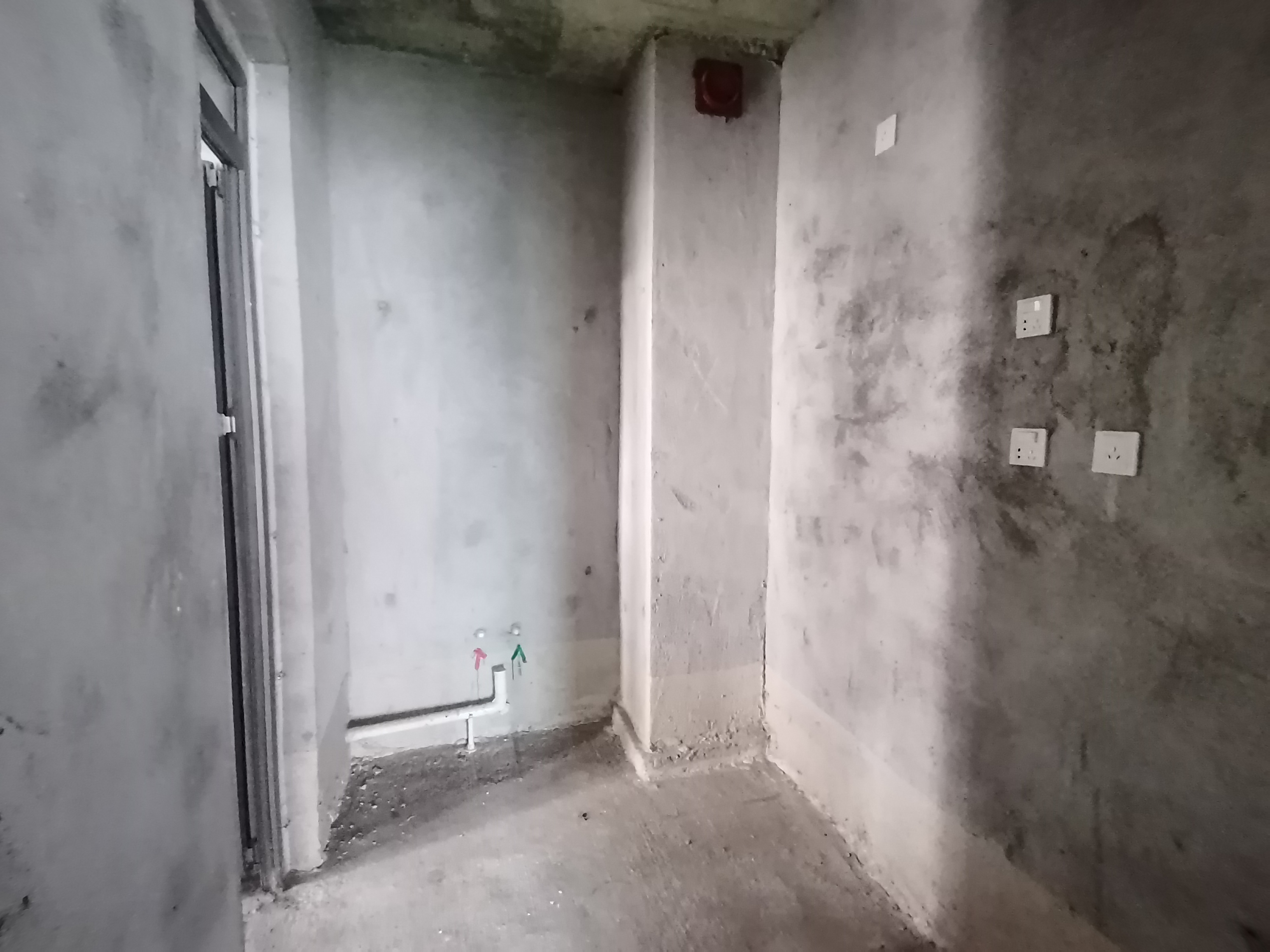 绵阳捡老期.降价10万.清水三房.53万.朝南.急卖 绵阳二手房