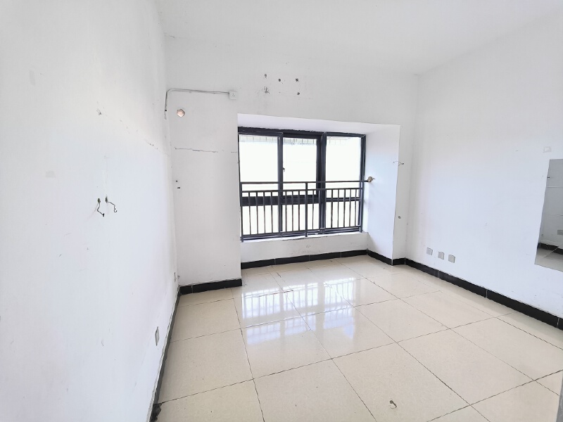 绵阳涪城区学区房|次新小区/套三双卫/首付16万| 绵阳二手房