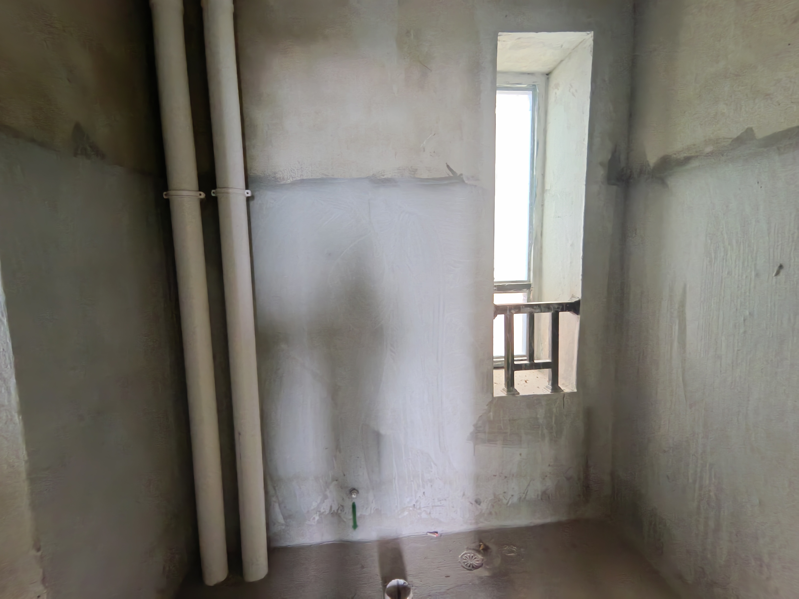 绵阳海珂花郡一期，4室2厅2卫，113.00㎡，毛坯，售价61.00万 绵阳二手房