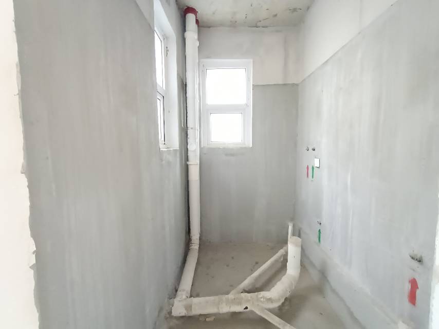 绵阳园艺山.倍特香槟华府.清水顶跃.带双露台.280万.价格可谈.带车位. 绵阳二手房