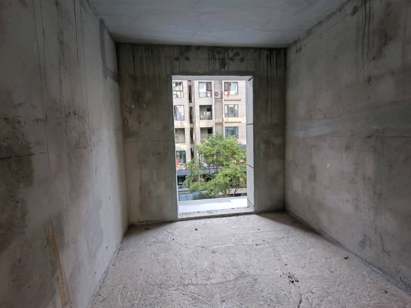 绵阳宏辰观澜府，4室2厅2卫，114.00㎡，undefined，售价99.80万 绵阳二手房