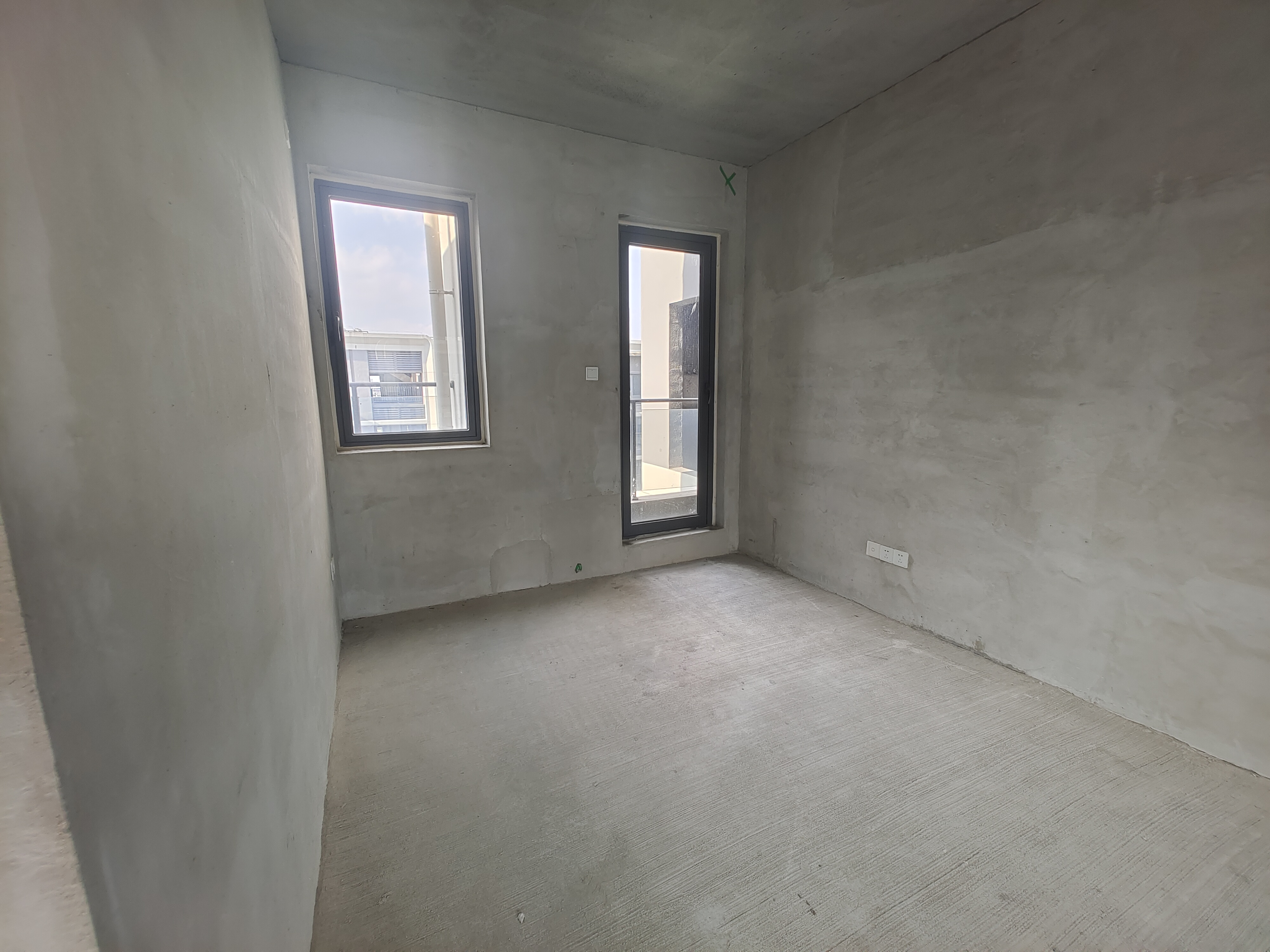 绵阳优品道&邦泰•公园府，5室3厅3卫，153㎡，毛坯，售价159万 绵阳二手房