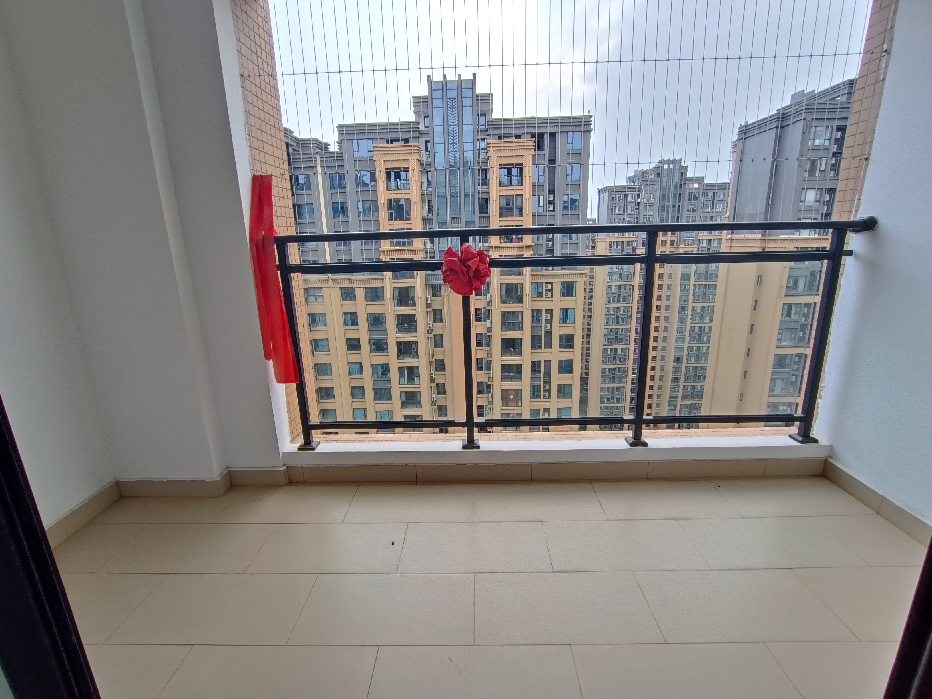绵阳经开区 神州南都三期3房2000元/月 绵阳租房