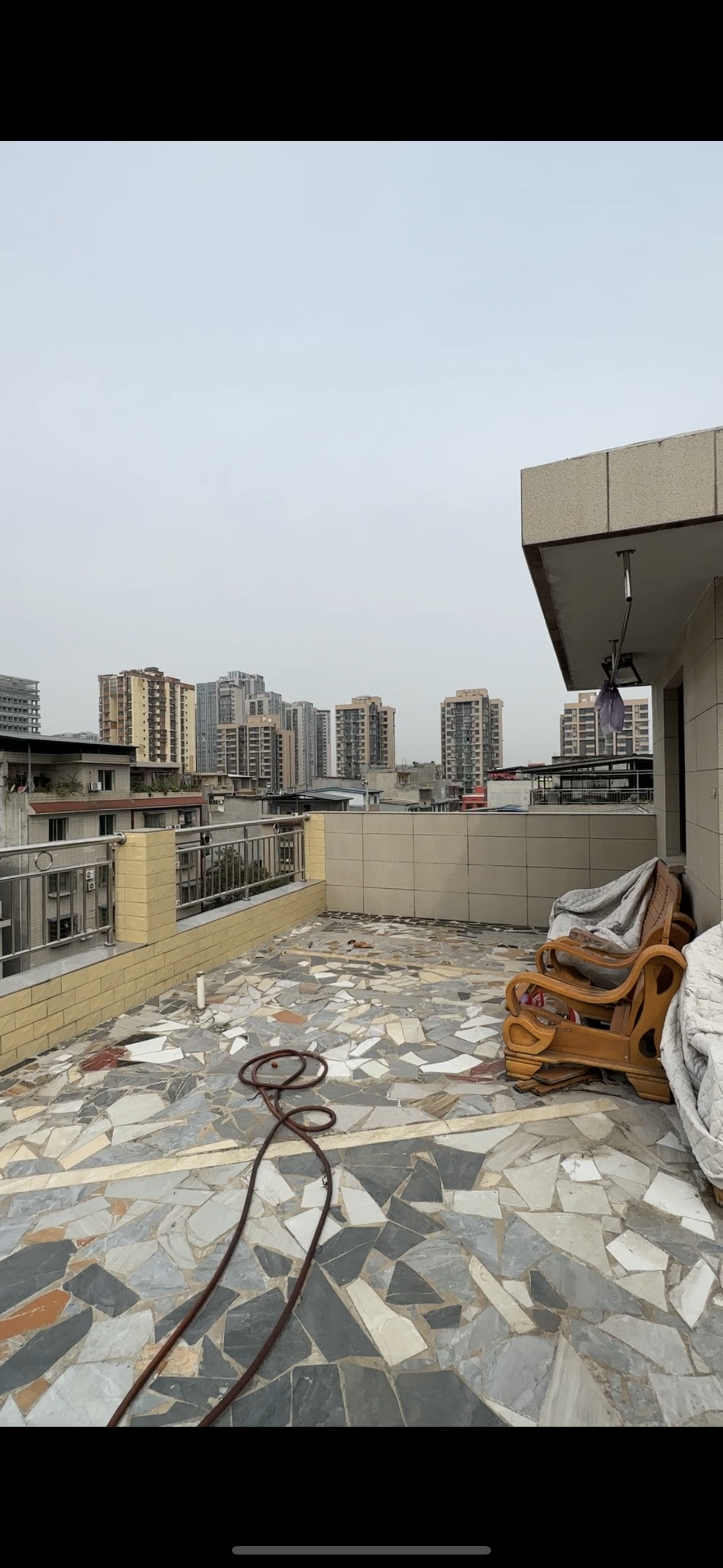 绵阳学校门口整栋出售，450.00㎡，精装，售价198.00万 绵阳二手房
