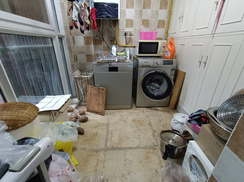 绵阳华润中央公园，3室2厅2卫，99.00㎡，精装，售价160.00万 绵阳二手房