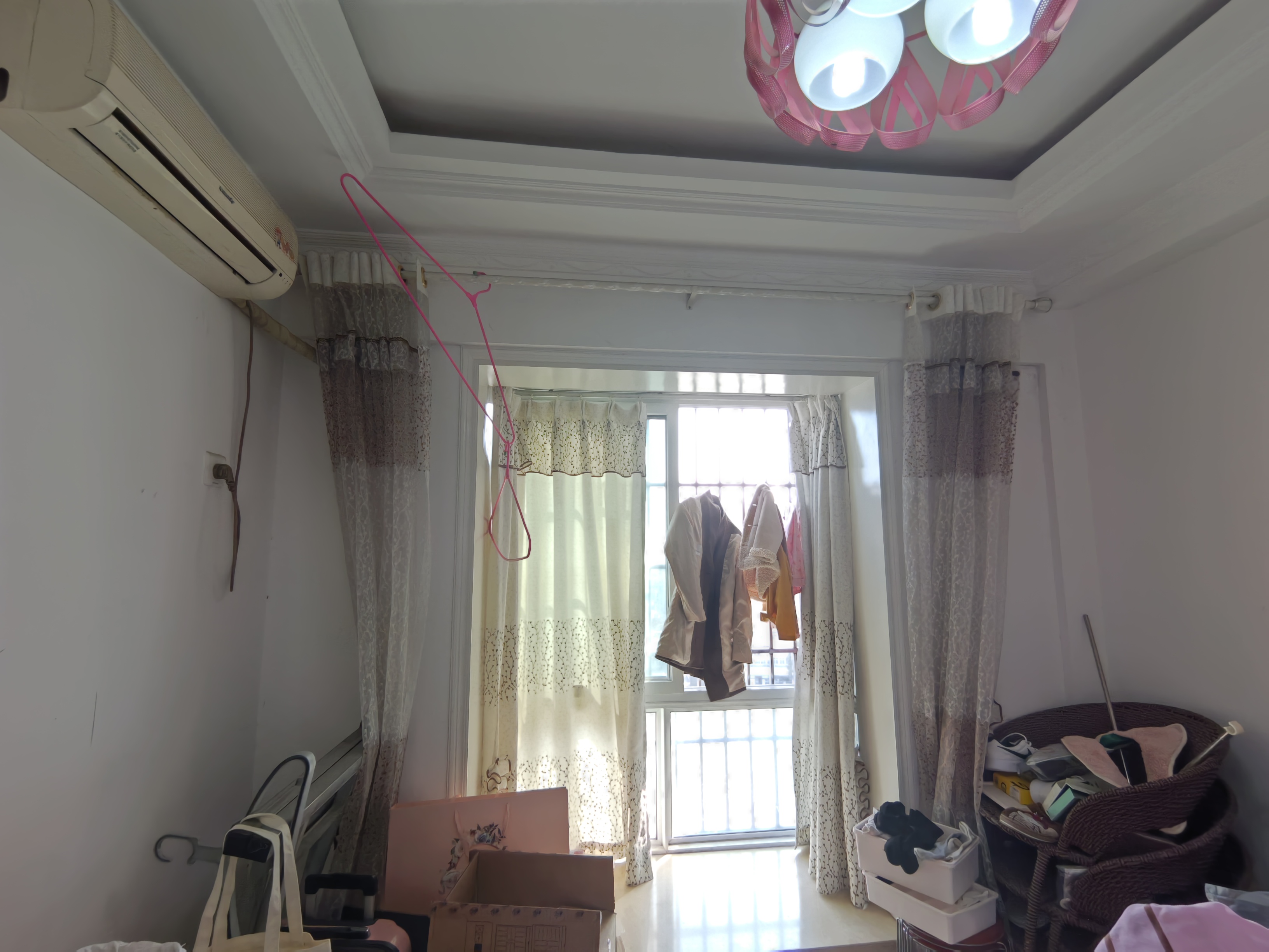 绵阳新城花园三期，3室2厅1卫，94㎡，普装 绵阳二手房