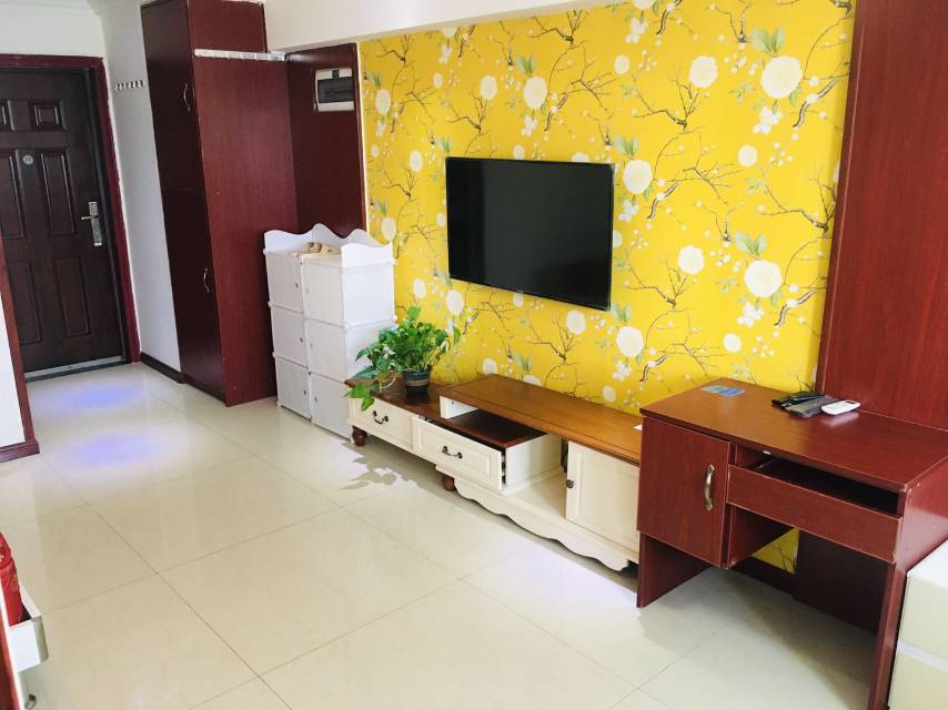 绵阳花园片区 冠城一品一房1500元/月 绵阳租房