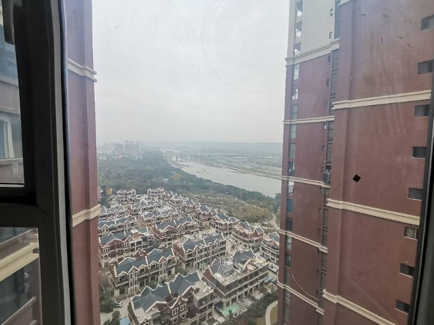 绵阳安州区 江与城 性价比高 看房方便 价格可谈 绵阳二手房