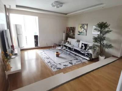 花园片区 桂园雅居三房108万