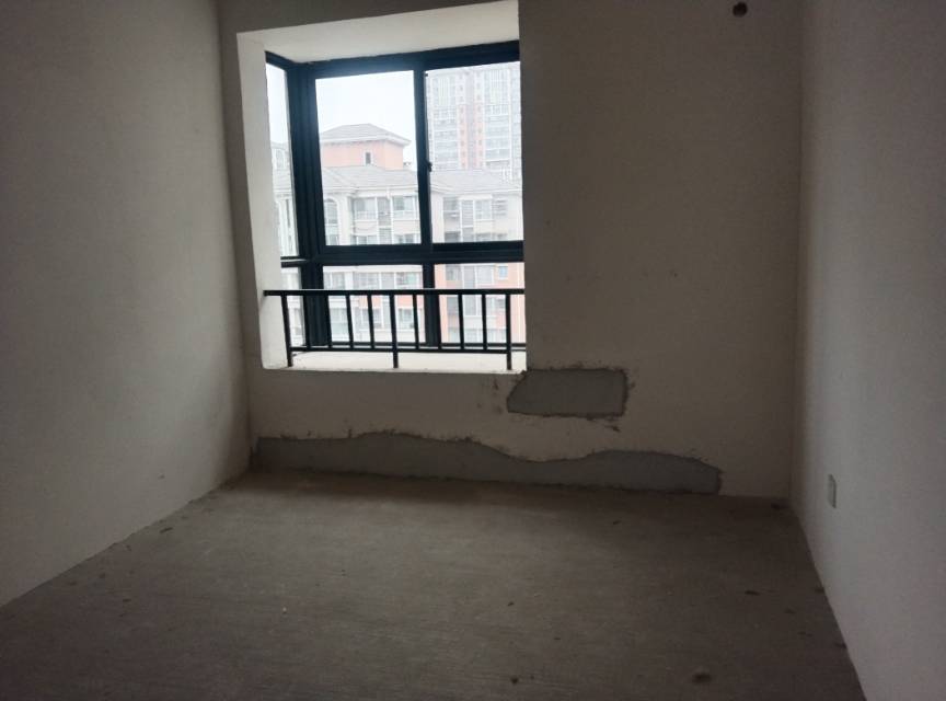 绵阳园艺山.横厅设计.清水三房双卫.115万 绵阳二手房