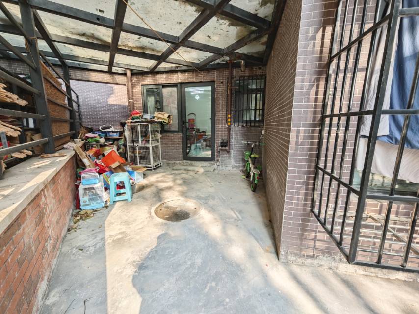 绵阳三江实验学校 全屋地暖4房2卫  转角大花园 阳光好 绵阳二手房