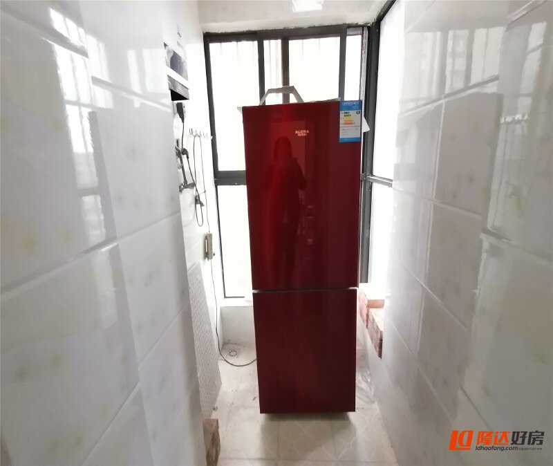 绵阳塘汛片区 万达华府三房1800元/月 绵阳租房