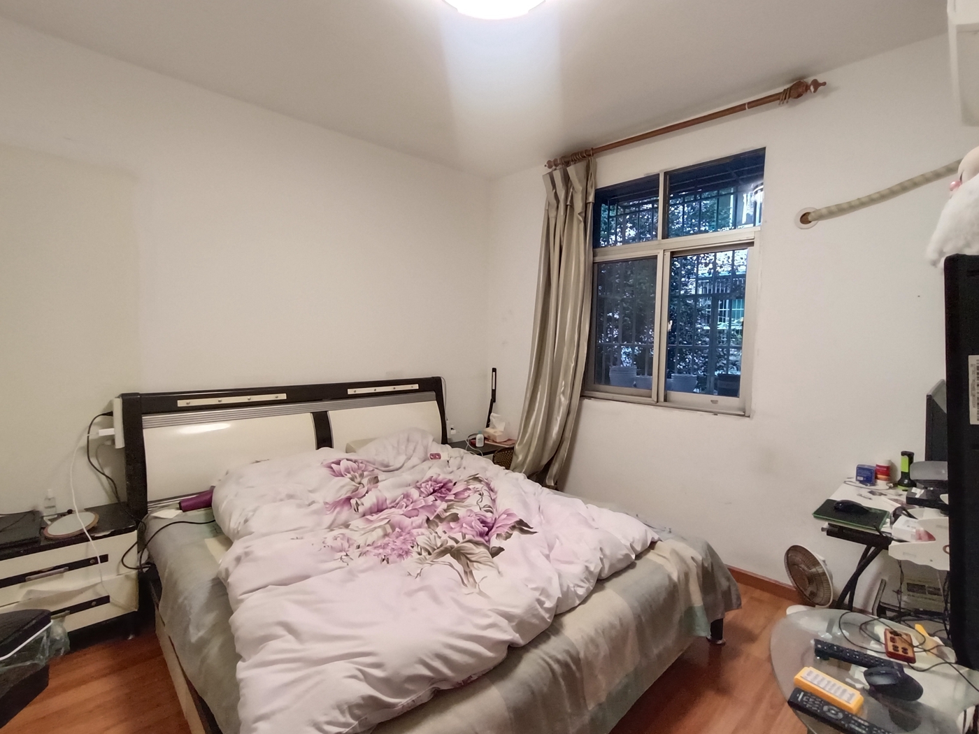 绵阳成绵路小学跃北分校近，三楼拎包入住三室 绵阳二手房