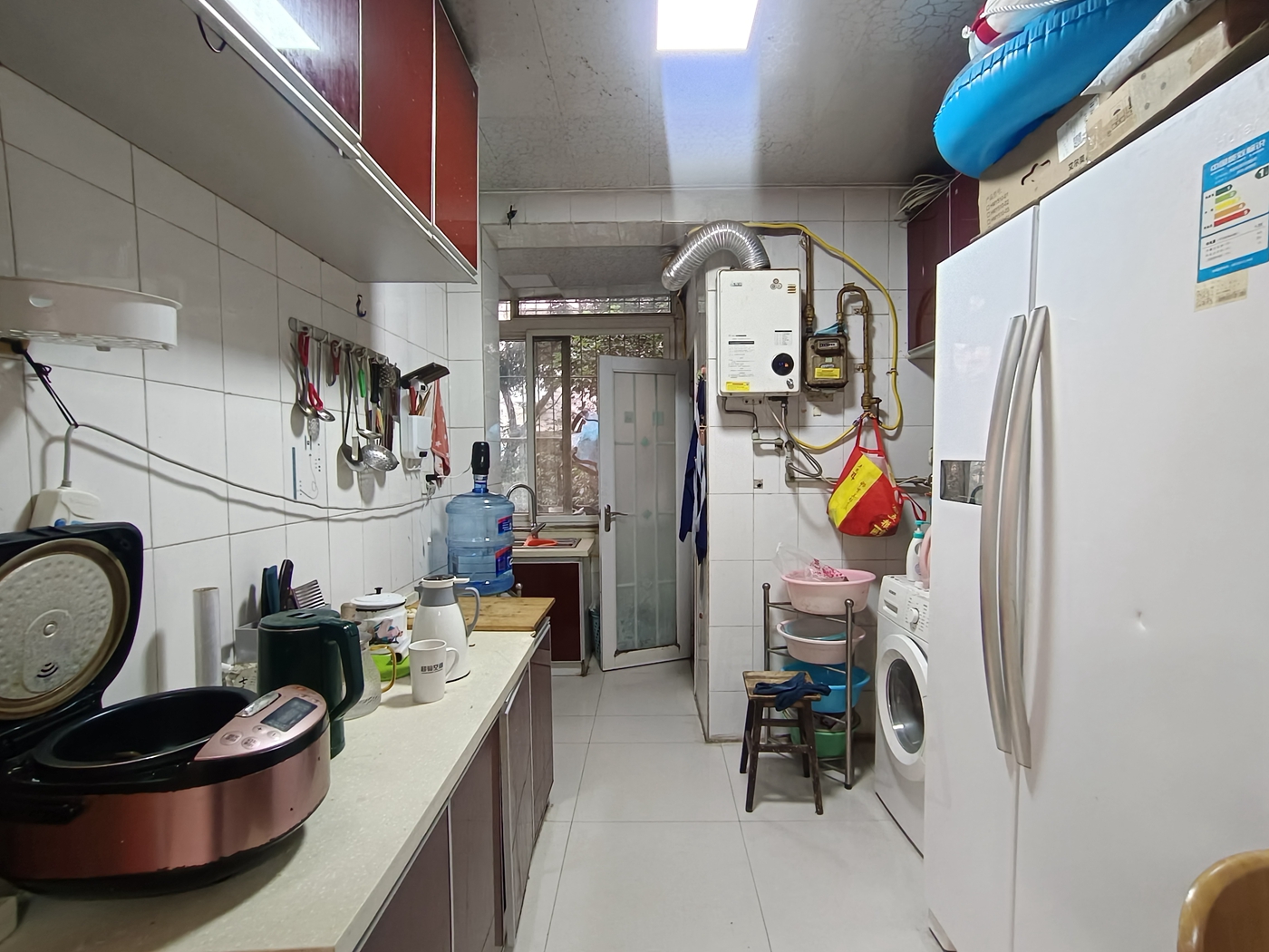 绵阳成绵路小学跃北分校近，三楼拎包入住三室 绵阳二手房