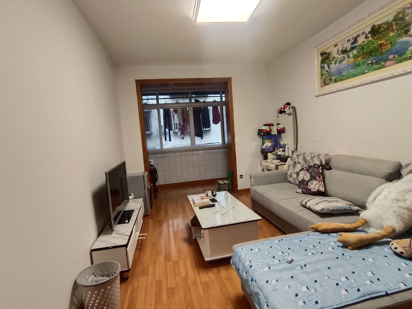 绵阳成绵路小学跃北分校近，三楼拎包入住三室 绵阳二手房