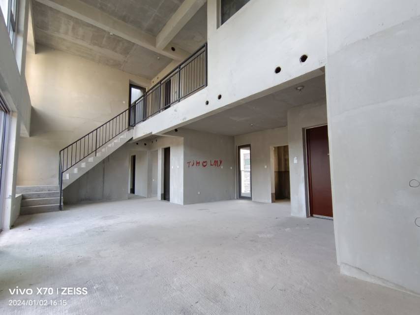 绵阳优品道&邦泰•公园府，5室3厅3卫，153.00㎡，毛坯，售价142万 绵阳二手房